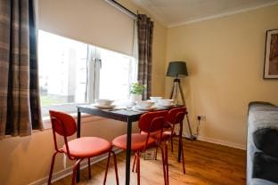 Arranview Apartment Hotel in Airdrie