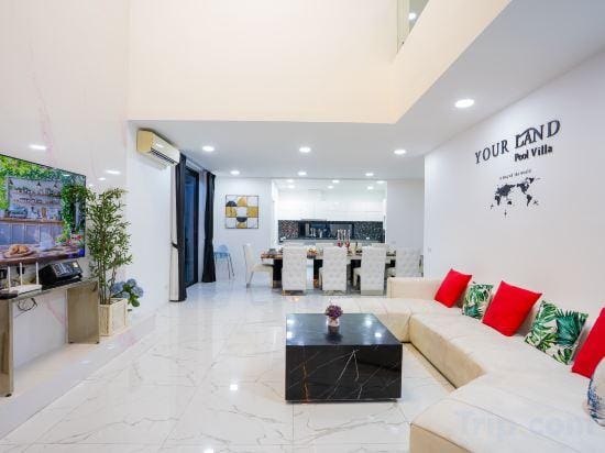 Your Land pool villa Hotel in Pattaya City