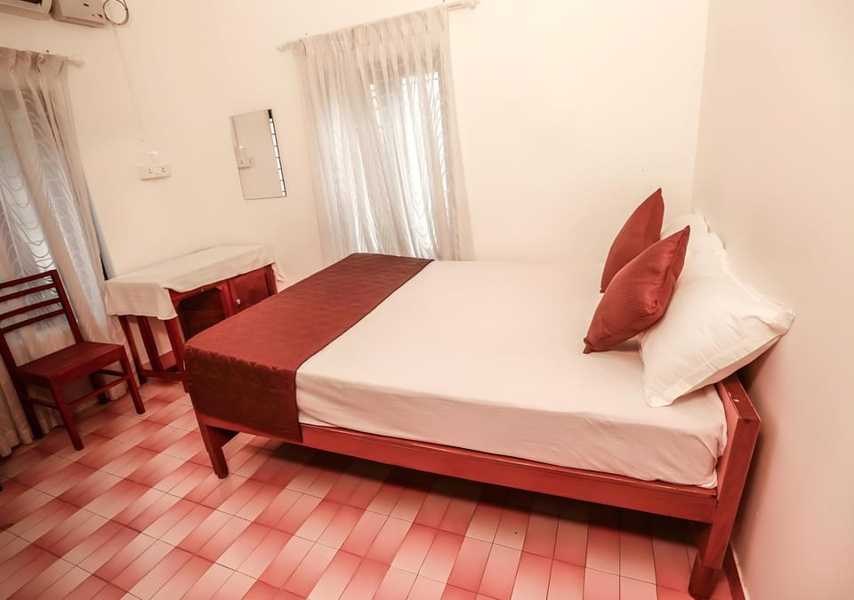 Majestic Cliff House Hotel in Varkala