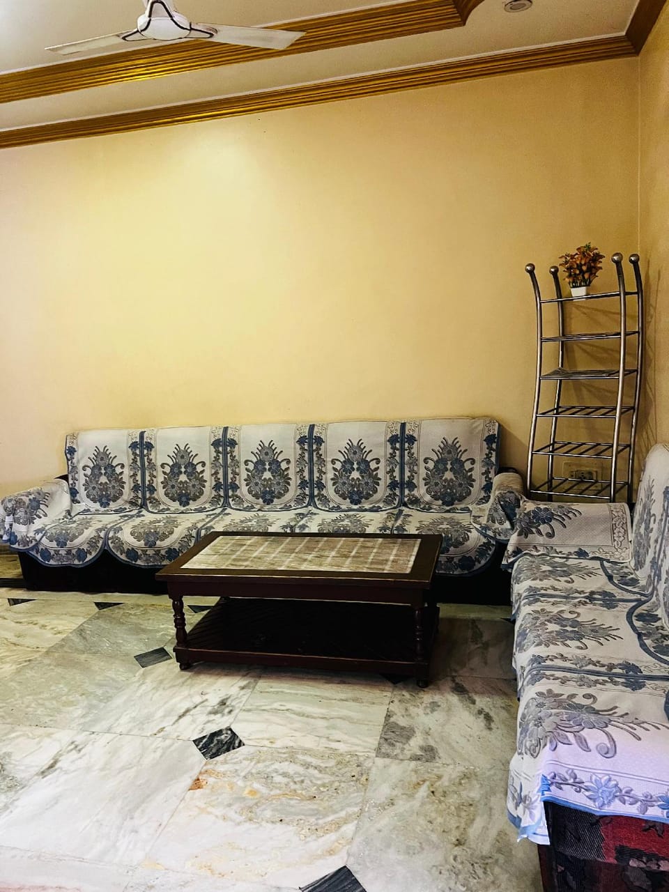 Hotel Priyanka Raisen Hotel in India
