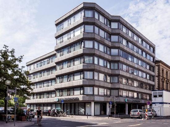 Skyreach BizzStay - Wohnen am Main Hotel in Frankfurt