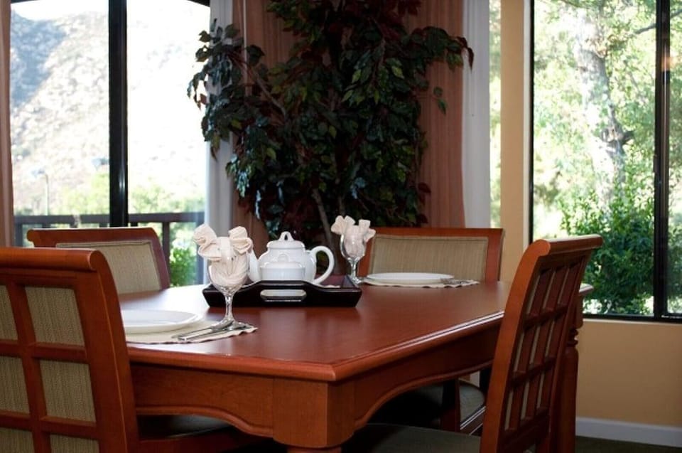 San Diego Country Estates Hotel Resort in Ramona