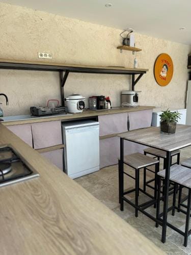 Studio Independant dans Villa Hotel in Roquebrune-sur-Argens