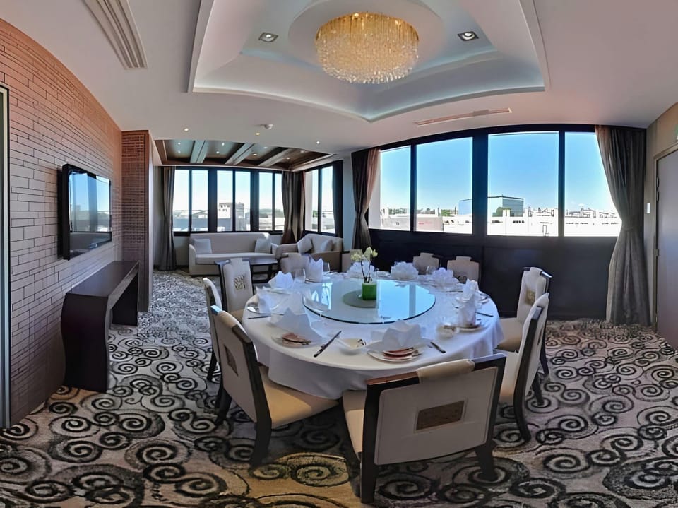 Hotel Huatian Chinagora Hotel in Paris