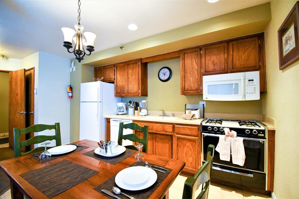 Snow Lake Lodge Apartment hotel in Big Bear