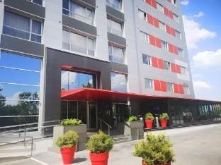 Vertice Roomspace Madrid Hotel in Madrid