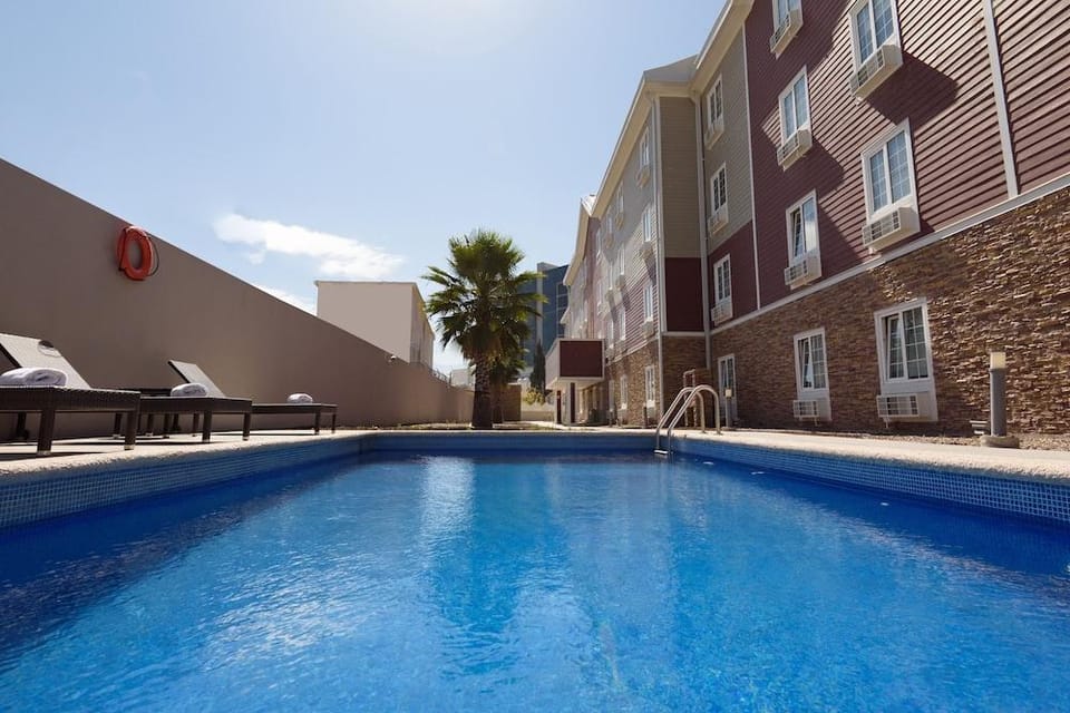 Extended Suites Cancun Cumbres Hotel in Cancun