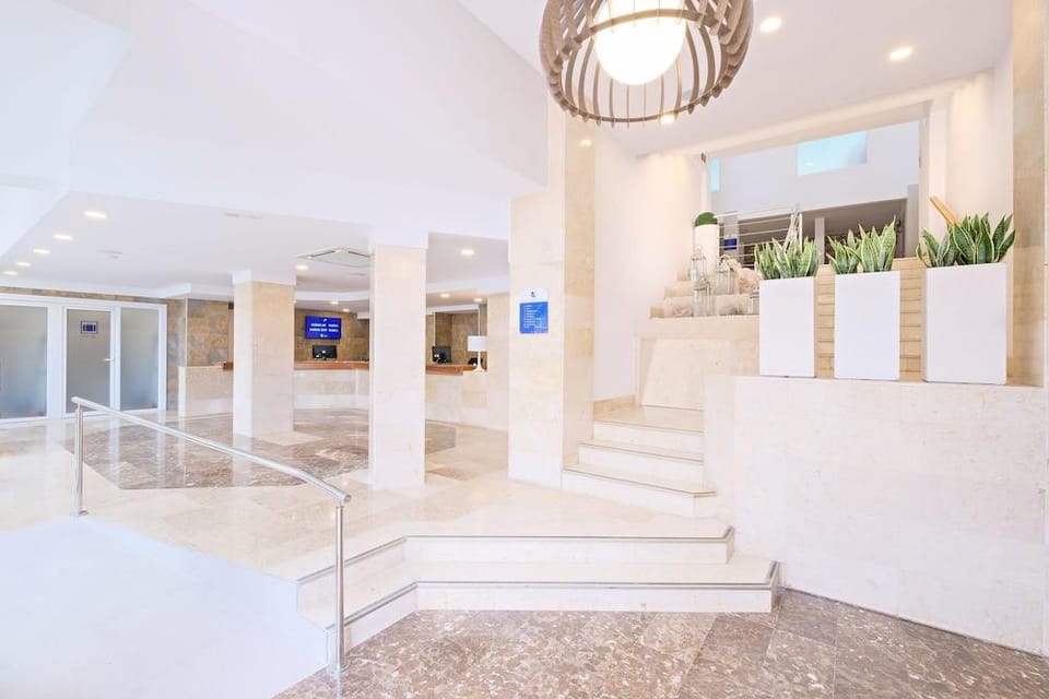 Hotel Palma Nova Garden Hotel in Serra de Tramuntana