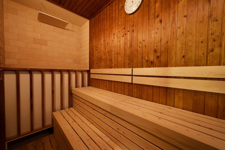 Holiday Inn & Suites Sapporo Odori Park Hotel in Sapporo