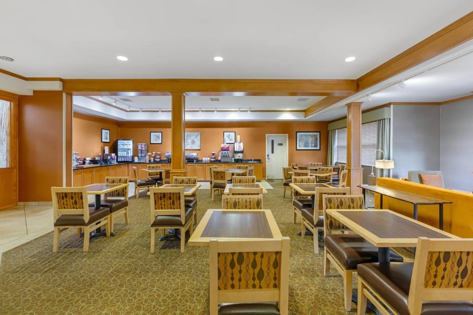 MainStay Suites Tioga Hotel in North Dakota