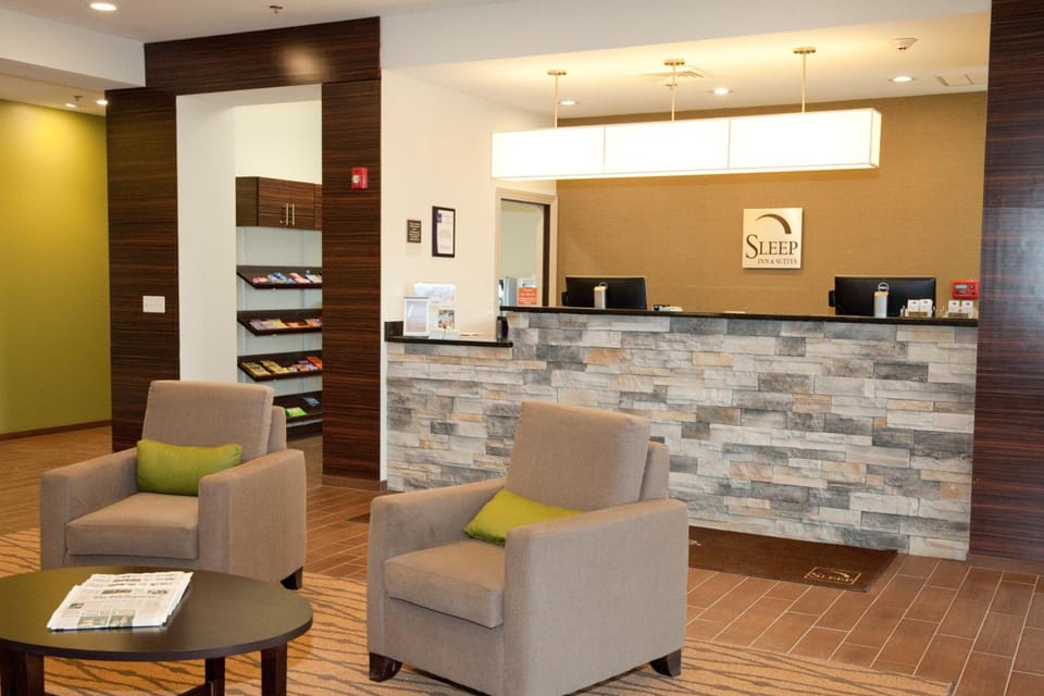 Sleep Inn & Suites Belmont - St. Clairsville Hotel in Ohio
