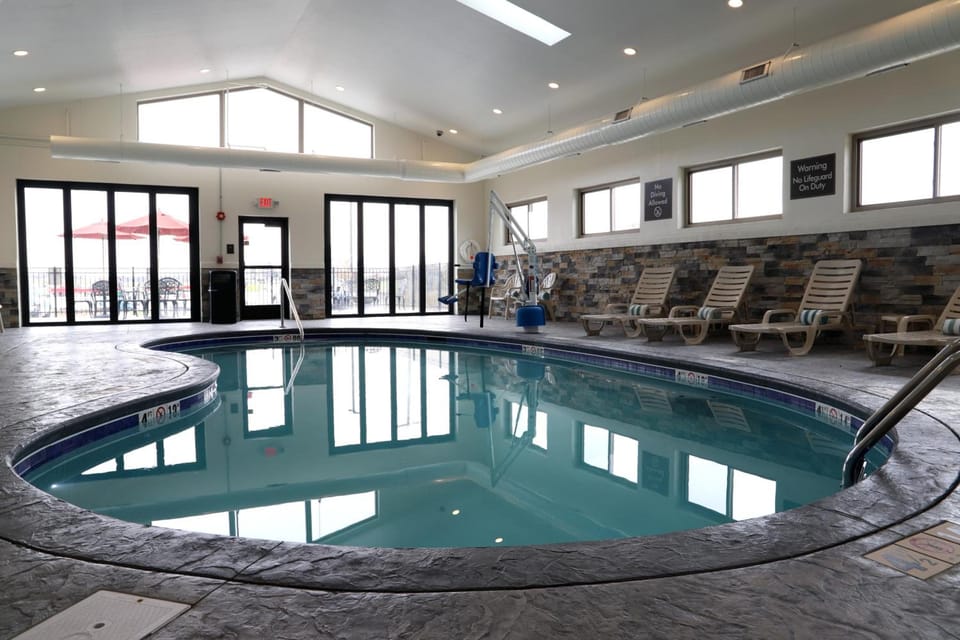 Sleep Inn & Suites Belmont - St. Clairsville Hotel in Ohio