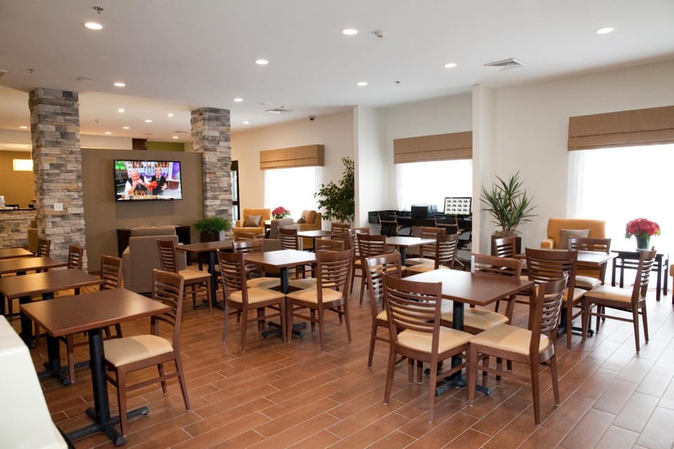 Sleep Inn & Suites Belmont - St. Clairsville Hotel in Ohio