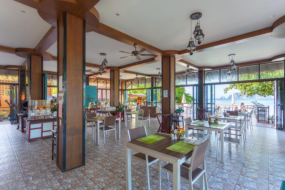 Phi Phi Long Beach Resort and Villa Resort in Krabi Changwat
