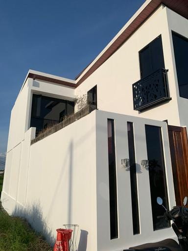 Villa Aci Cemagi Hotel in Kediri