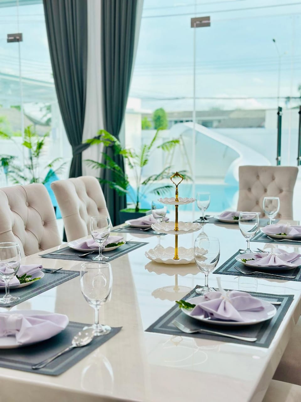 The Bliss Luxury Pool Villa Hotel in Thailand