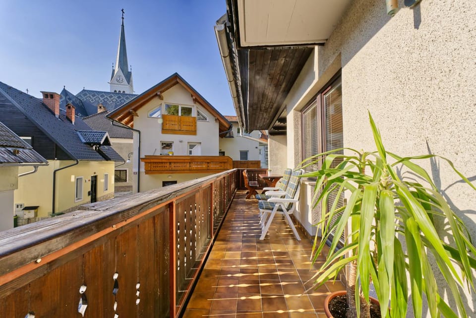 Castle way Apartments Tamy Hotel in Bled