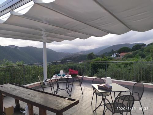La vie est belle Hotel in Finale Ligure