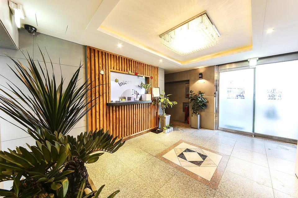 Guri  Africa Motel in Seoul