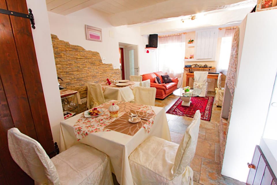 Eden Lilli B&B Hotel in Marche
