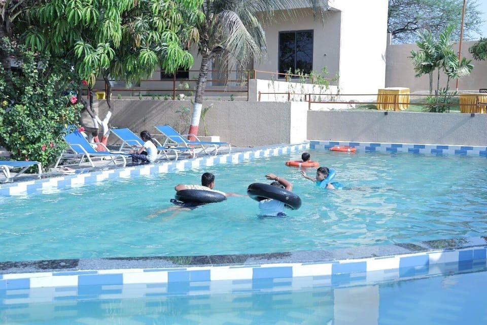 Hiran Gir Retreat Sasan Gir Hotel in Gujarat
