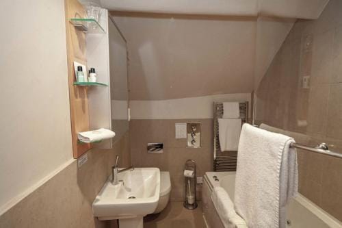 Cavendish Superior Suite Hotel in Bakewell