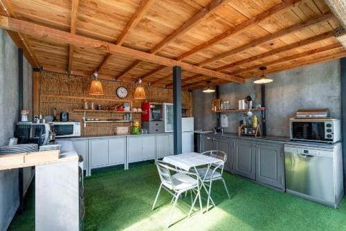 Inn 4 Bears Hotel in Nimes