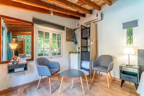 Inn 4 Bears Hotel in Nimes