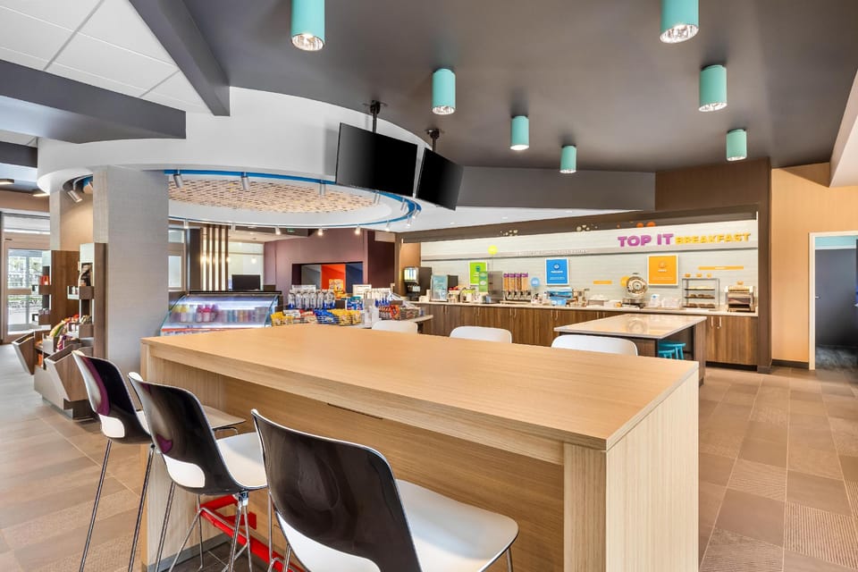 Tru by Hilton Middleburg Heights Cleveland Airport Hotel in Middleburg Heights