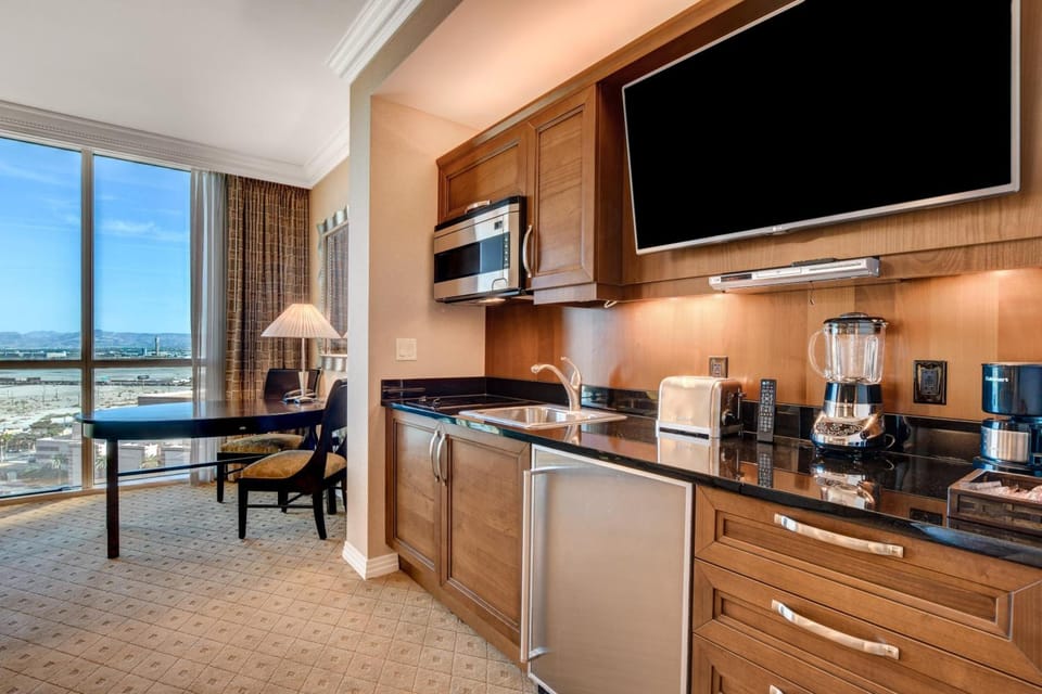 MGM Signature Studios by FantasticStay Resort in Las Vegas Strip
