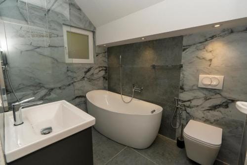 Villa 3E Boge Hotel in Montenegro