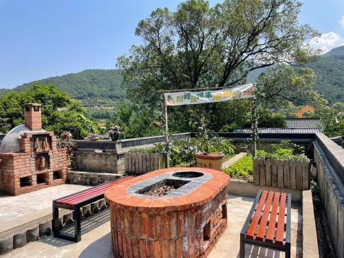 Songlan Tea House · Shanhai Resort Chinese style Courtyard Villa Hotel in Zhejiang