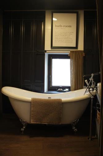 OrigiNell - EmotioNell Hotel in Wallonia, Belgium