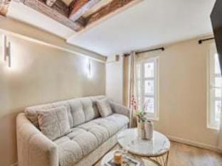 Charming renovated apartment in Center of Paris Hotel in Paris