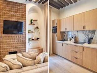 Superb Apartment Center of Paris Le Marais Hotel in Paris