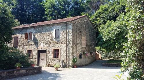 Ai Chiosi affittacamere Hotel in Province of Massa and Carrara