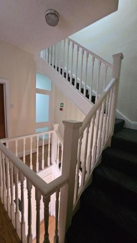 Park Road Guest House - Room To Rent On Park Road in Blackpool FY1 4ET Hotel in Blackpool