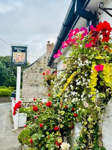 The Fourways Inn Inn in England