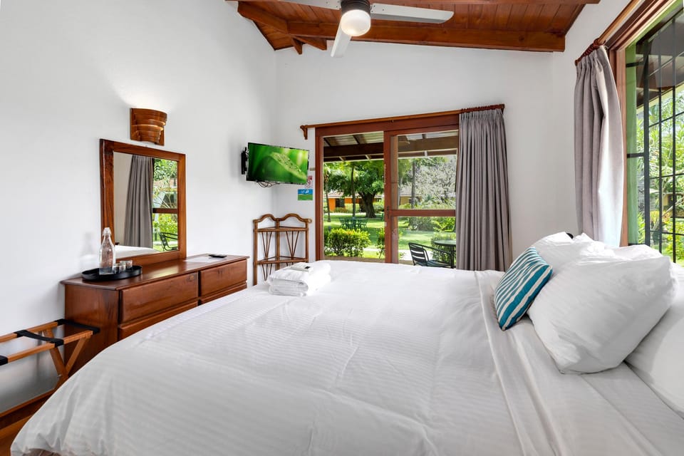 Bahia Esmeralda Hotel in Guanacaste Province