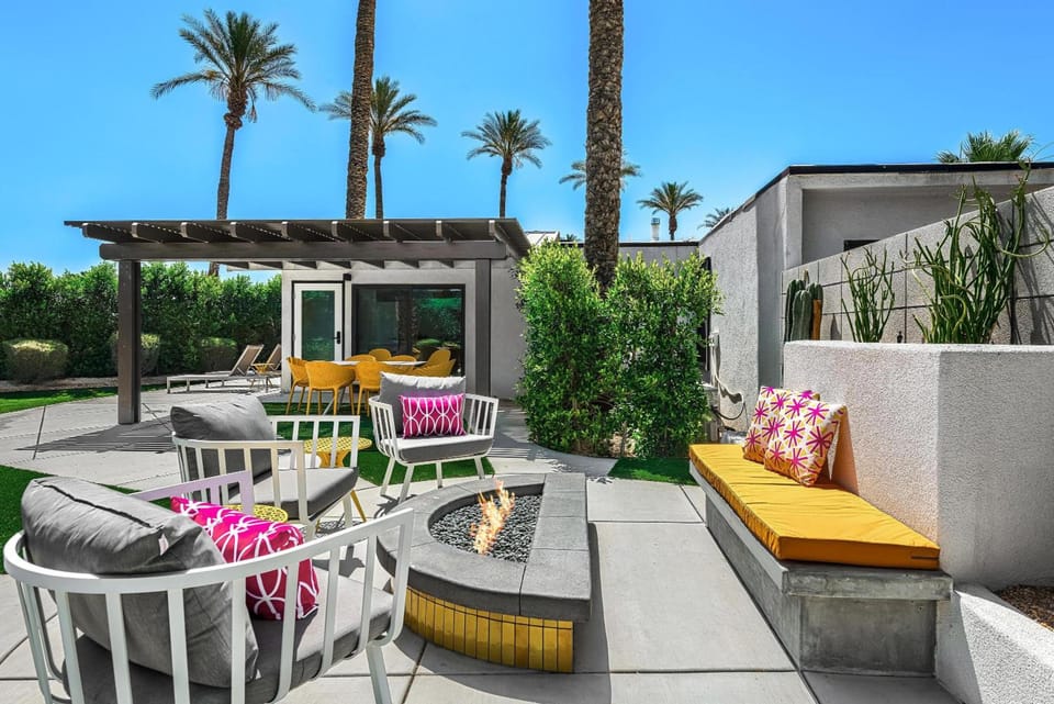 The Paloma Resort Hotel in Cathedral City