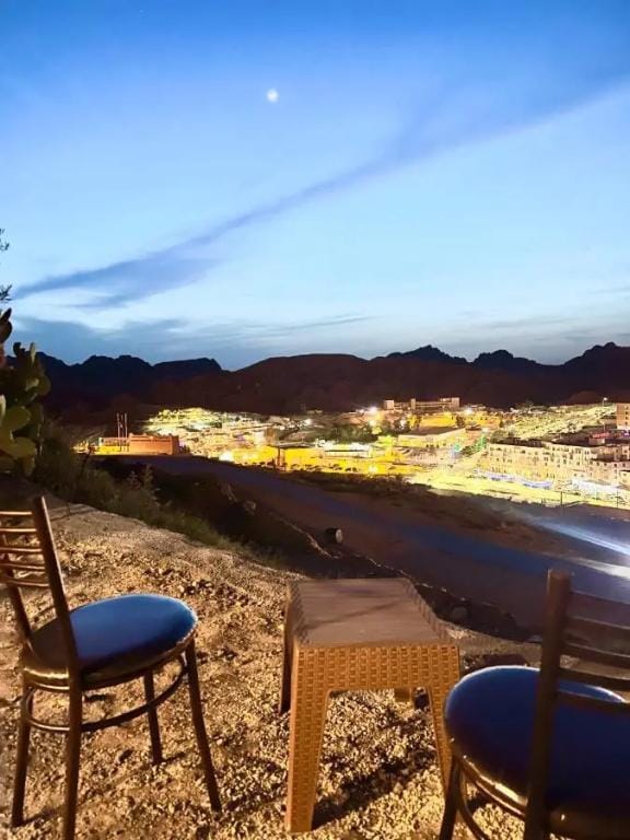 RoadHouse Hotel in Africa