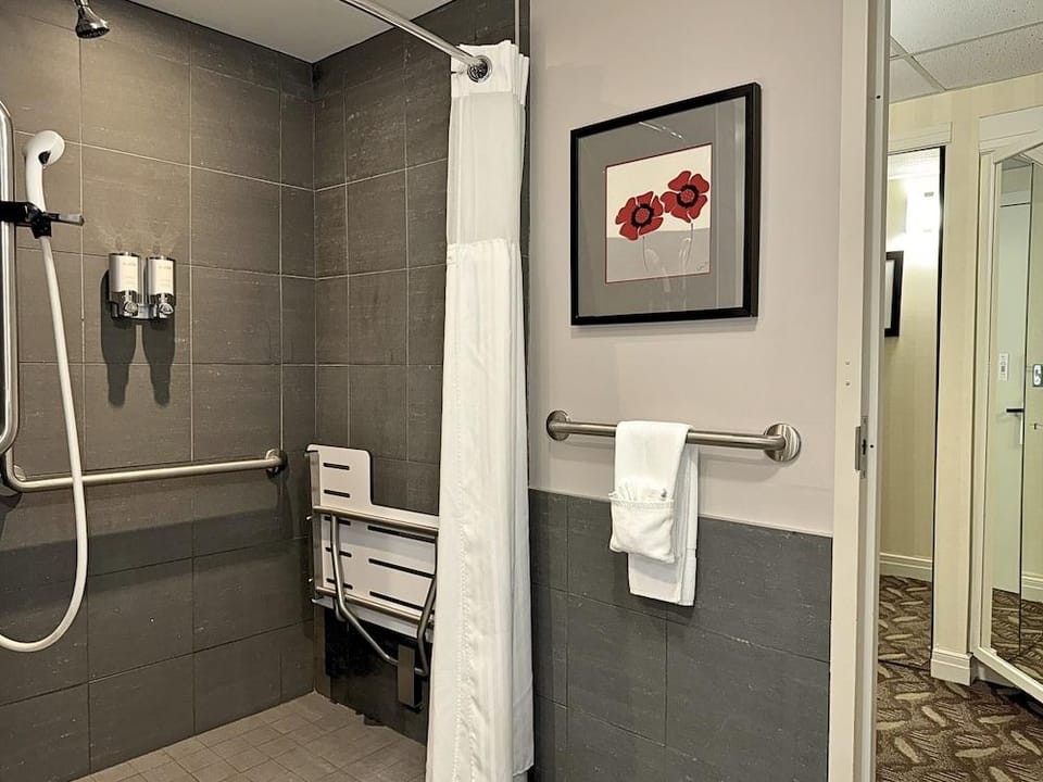 Ivey Spencer Leadership Centre, a Dolce by Wyndham Hotel in London