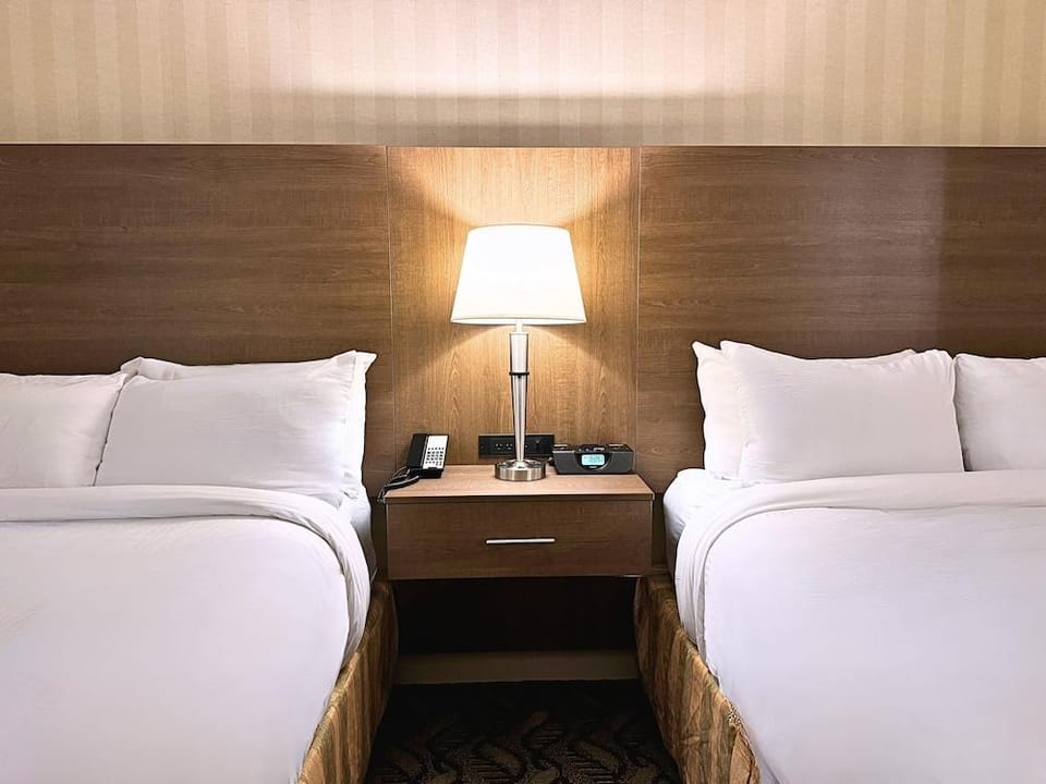 Ivey Spencer Leadership Centre, a Dolce by Wyndham Hotel in London