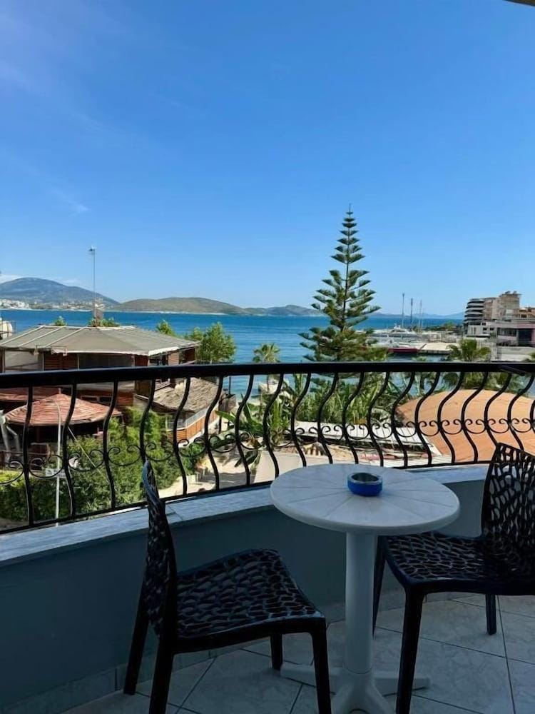 Cakalli Hotel Hotel in Sarandë
