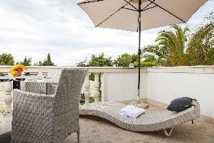 Villa Mediterranea Hotel in Bol