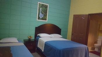 Guesthouse Dos Molinos Hotel in San Pedro Sula