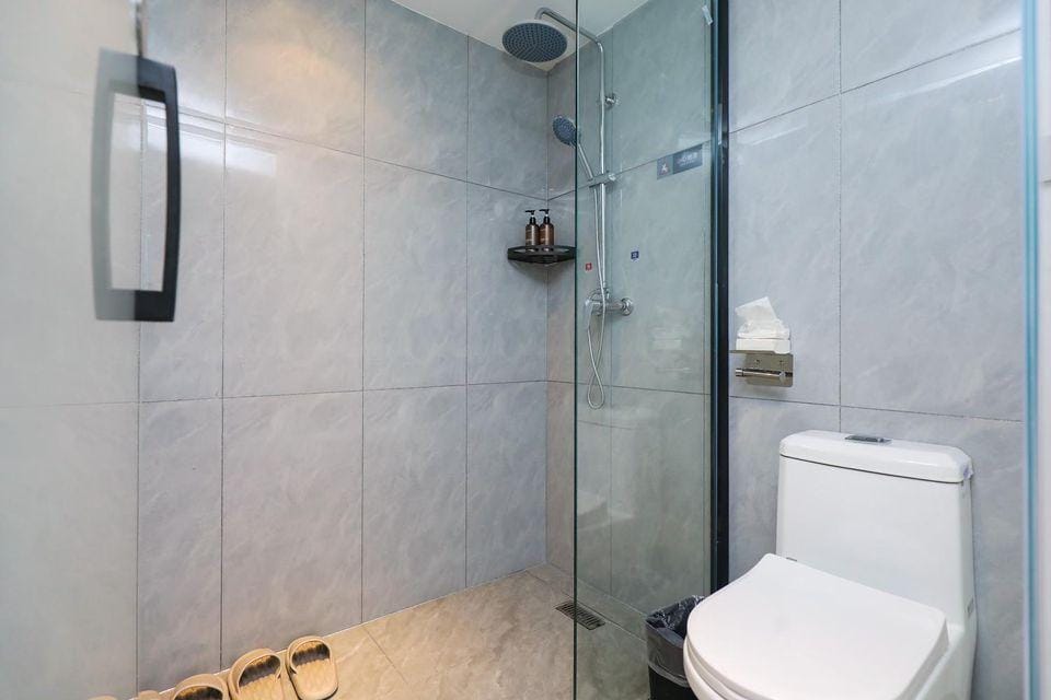 Qingmu Hotel (Nanjing Changfu Street Subway Station Bayi Hospital) Hotel in Nanjing