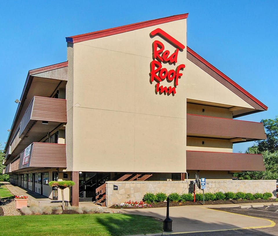 Red Roof Inn Toledo - University Hotel in Toledo