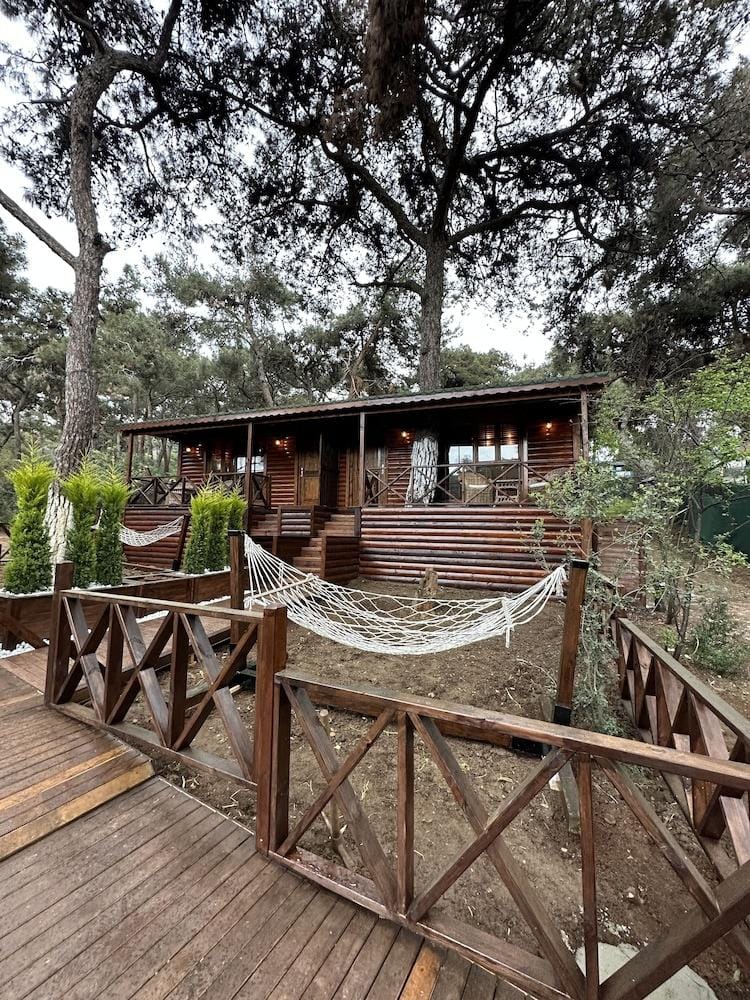 Glamping Buyukada Hotel in Istanbul