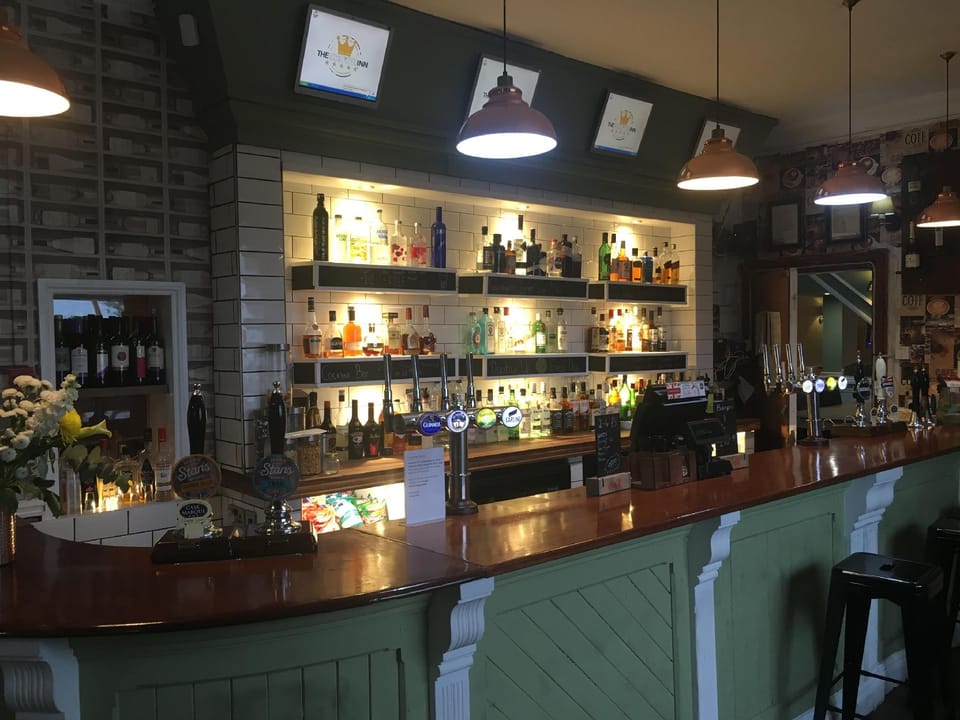 The Crown Inn - By Blunt Bars Hotel in Bristol